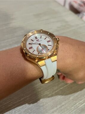 Technomarine Cruise Sea Lady - Women's Rose Gold & White Sport Watch